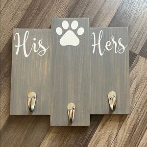 Gray His and Hers key and leash hanger